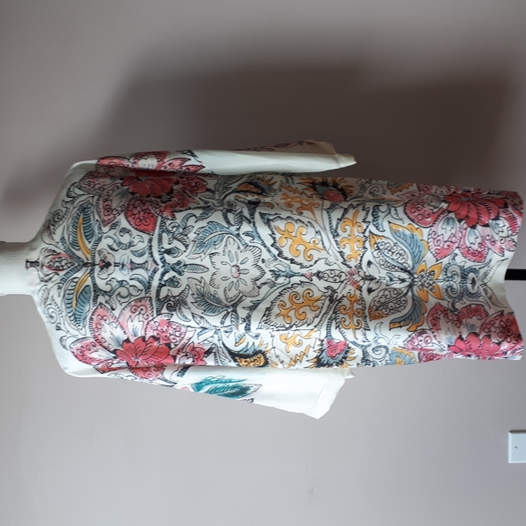 Villagallo silk printed cover up - Picture 2 of 6